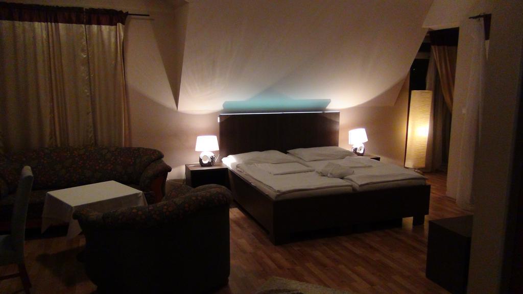Penzion Vila Aria Nitra Room photo